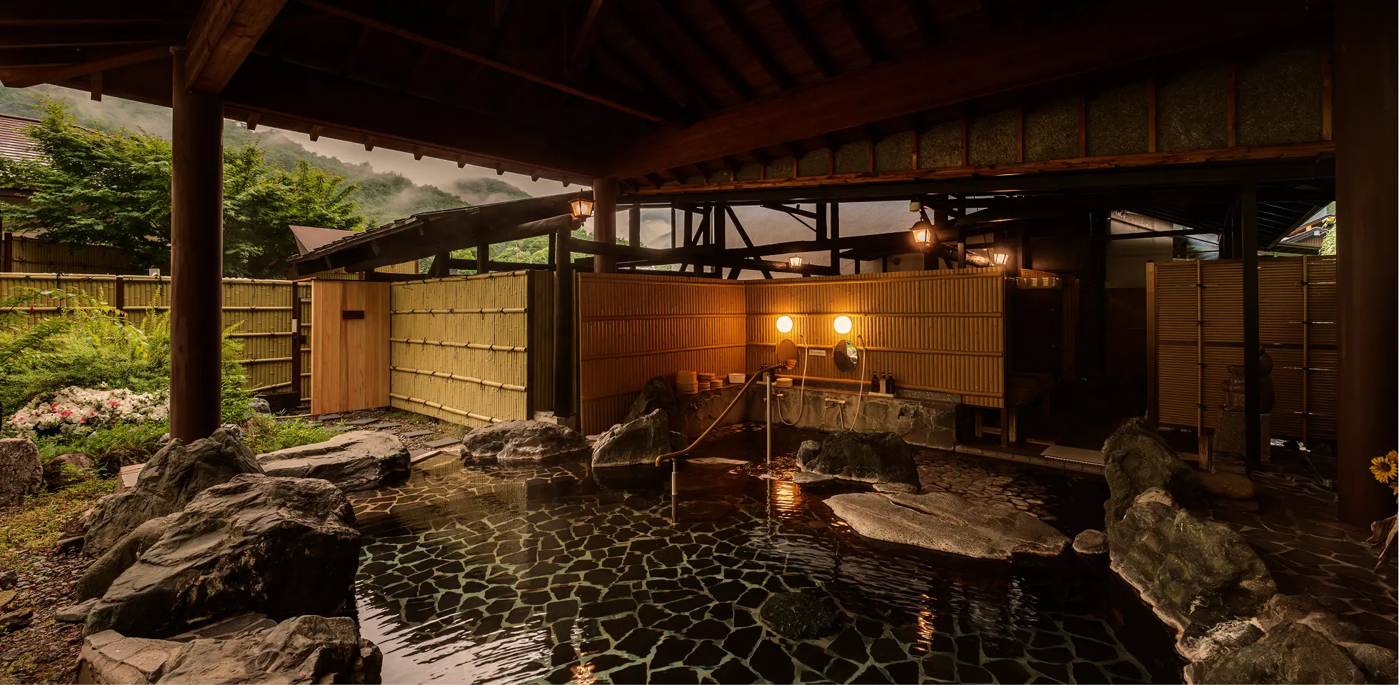 温泉の画像